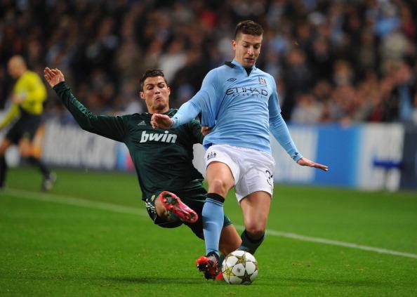 瓜帅：不排斥未来回归巴萨，但现在他们有更适合的人选（瓜迪奥拉：对重返巴萨持开放态度，但眼下他们已有更合适的人选）