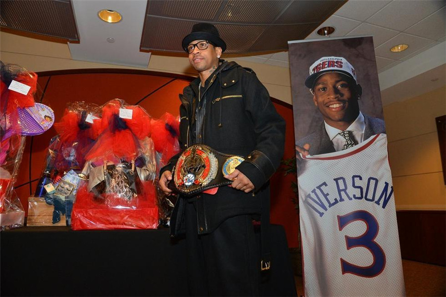 萨内蒂谈何塞普车祸事件：意外总是难免的，我们都会支持他（萨内蒂谈何塞普遭遇车祸：意外难免，我们会共同支持他）