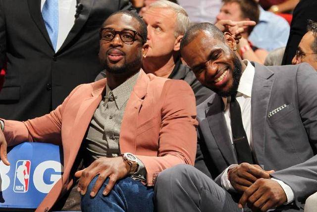 非洲杯半场：马赫雷斯破门，阿尔及利亚1-0十人苏丹（非洲杯半场战报：马赫雷斯建功，阿尔及利亚1-0领先十人苏丹）