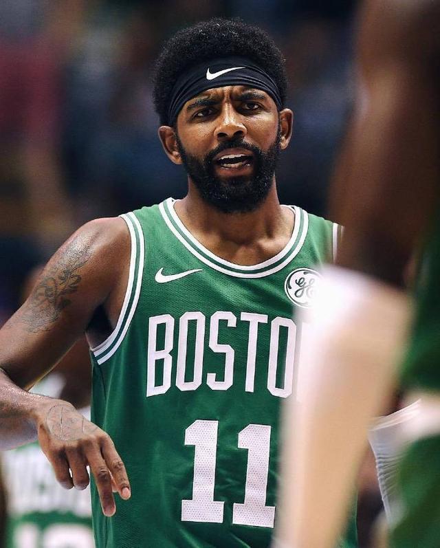 意媒：年薪300万欧的麦肯尼希望涨薪续约，但尤文不愿意接受（意媒：麦肯尼年薪300万欧欲加薪续约，尤文不愿答应）