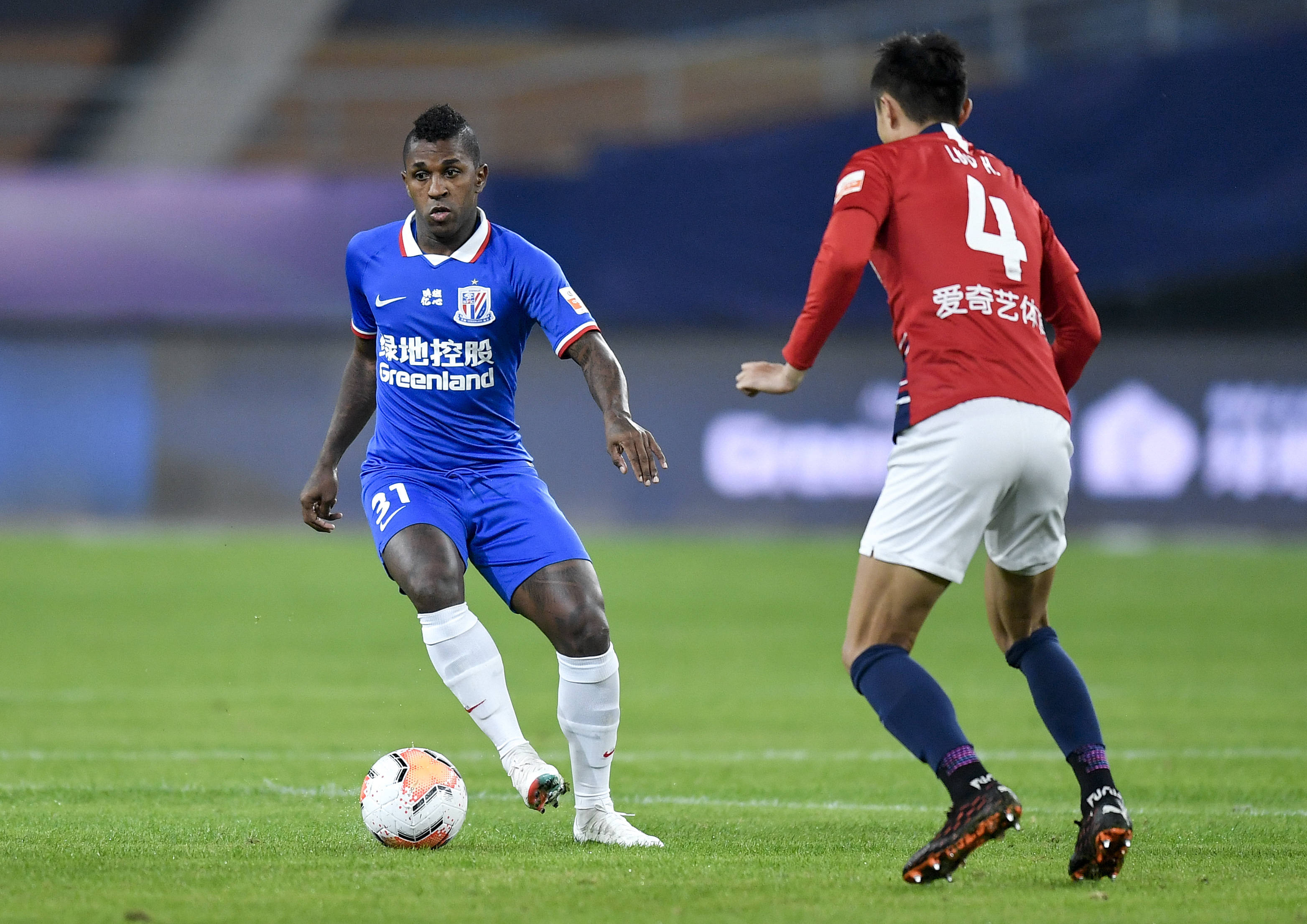 里程碑！西亚卡姆生涯总得分达到12000分（西亚卡姆生涯得分突破12000分，达成里程碑）