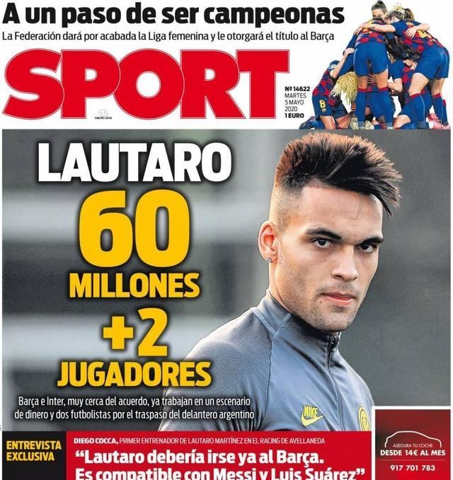 套娃，久保建英坐在涩谷的大久保建英像下握着一个小久保建英（涩谷套娃名场面：久保建英在自己巨像下手持迷你版自己）