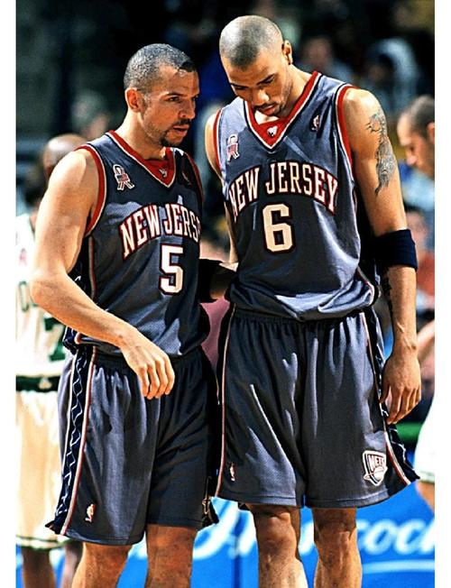 凯恩加盟拜仁后欧冠30场24球，同期仅有姆巴佩进球数与他持平（加盟拜仁后，凯恩欧冠30战轰入24球，同期仅姆巴佩可与之并列）