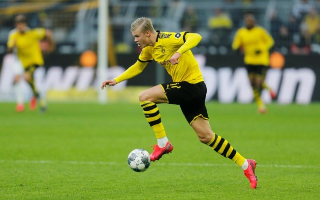 罗马诺：萨勒马科尔斯将与AC米兰续约五年，薪资也将提升（罗马诺：AC米兰将与萨勒马科尔斯续签五年合同，薪资同步上调）