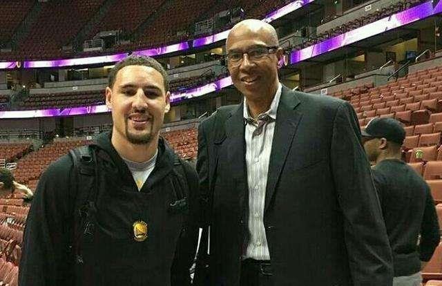 凯恩已在德甲10次完成帽子戏法，为该联赛历史第5多（凯恩德甲已上演10次帽子戏法，历史第5多）