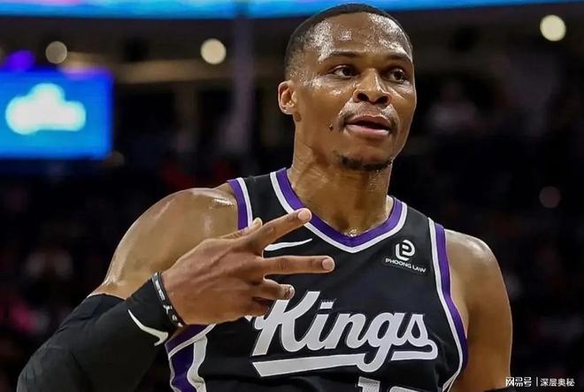 梅西四场季后赛贡献4球+5助攻，率迈阿密国际拿下东部冠军（梅西季后赛4战4球5助，助迈阿密国际加冕东部冠军）