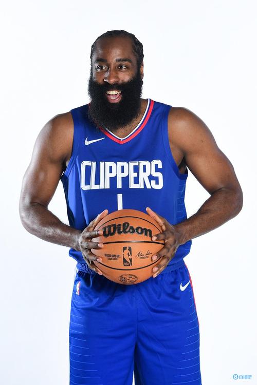 巴媒：内马尔已向教练与队友致歉，承认自己行为过激（巴西媒体：内马尔向主帅和队友道歉，称自己举动过火）