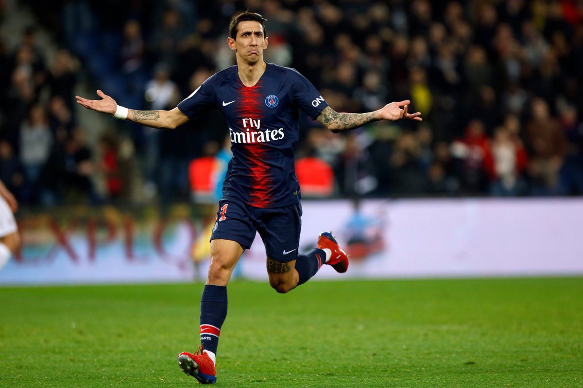 德国杯半场：凯恩破门，对手2送乌龙，拜仁暂3-1柏林联合（德国杯半场战报：凯恩建功+对方两记乌龙，拜仁暂以3-1领先柏林联合）